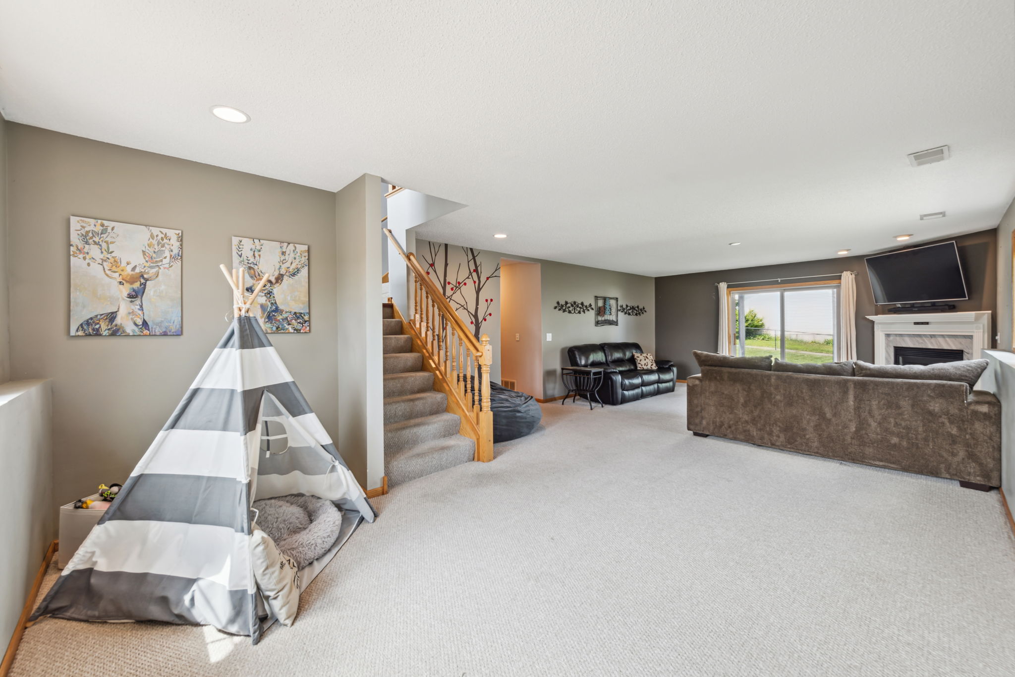 18_Interior