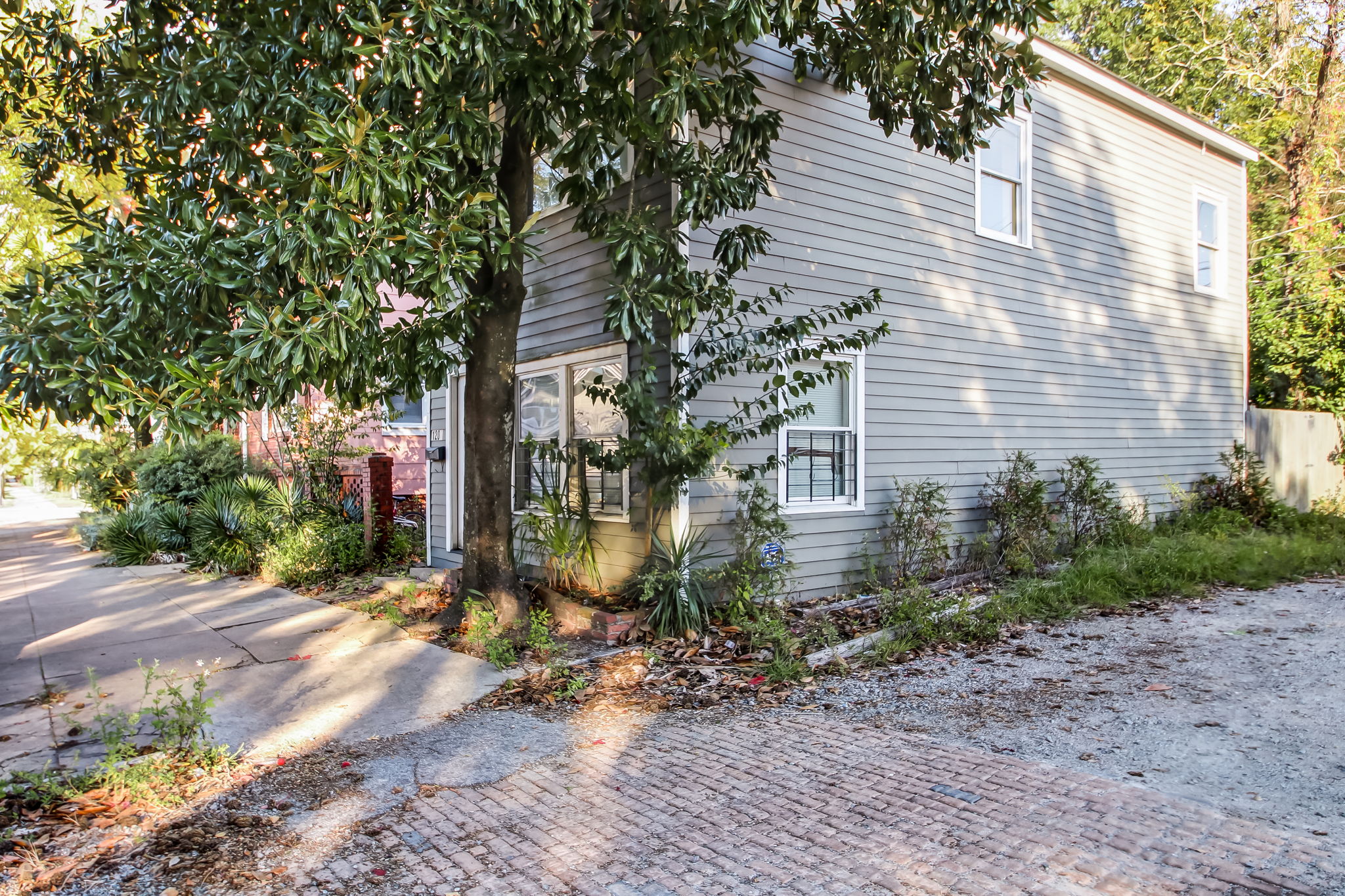 1208 Habersham St (Carriage house)