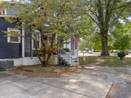  Photo 40
