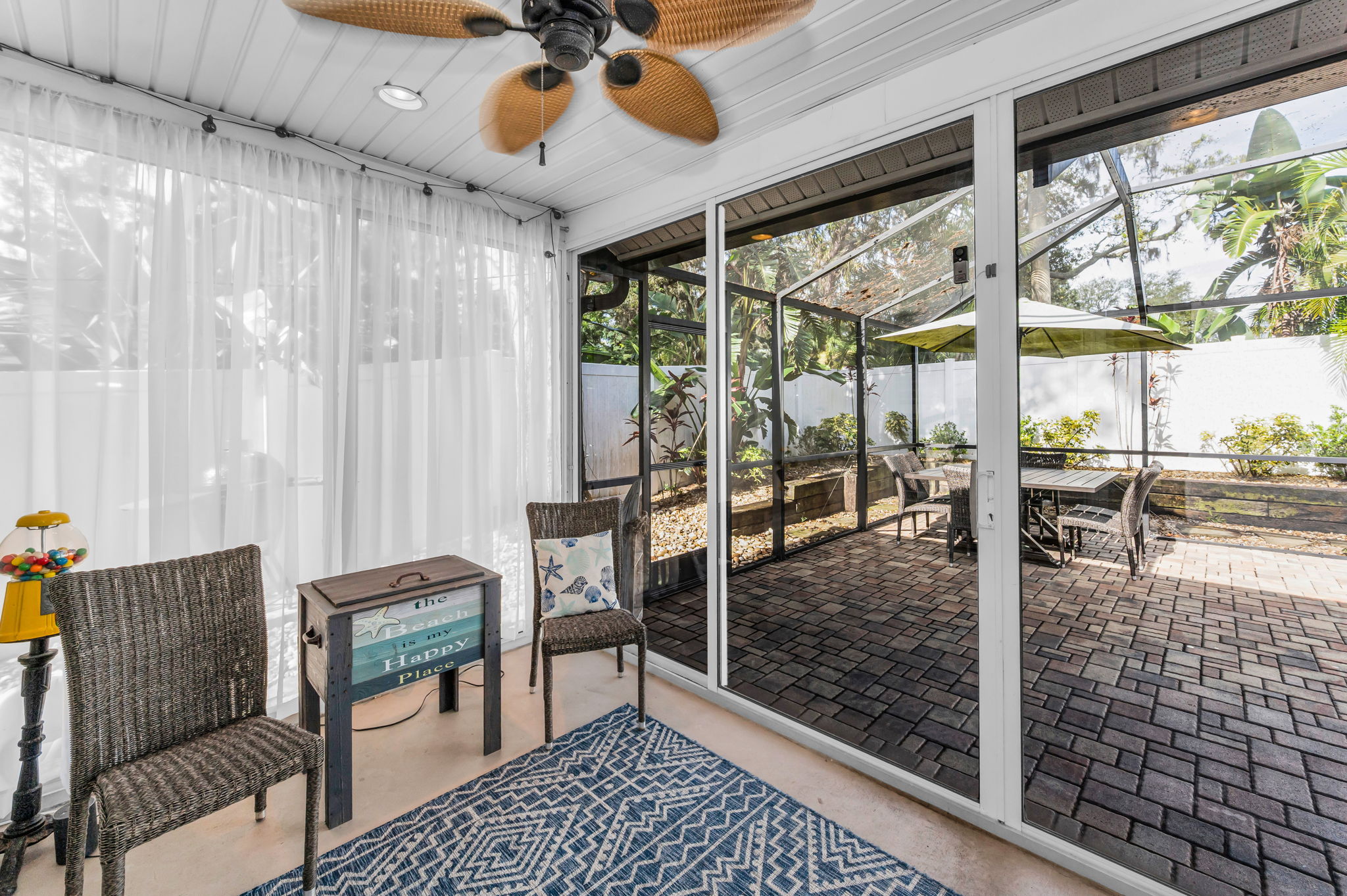 Sun Room3
