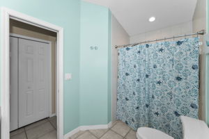 Primary Bathroom1b