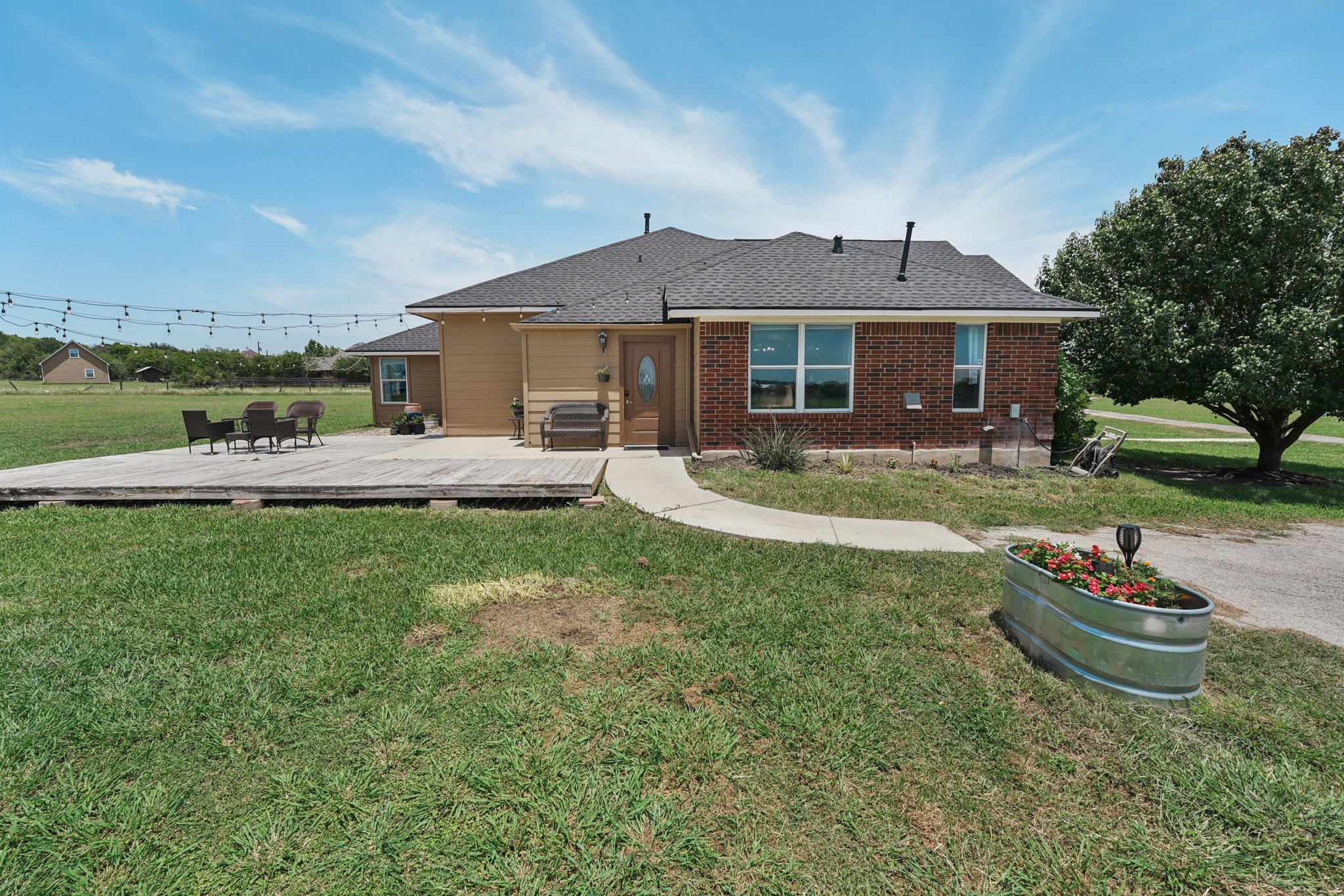 Southern Dr-S1807-051.jpg