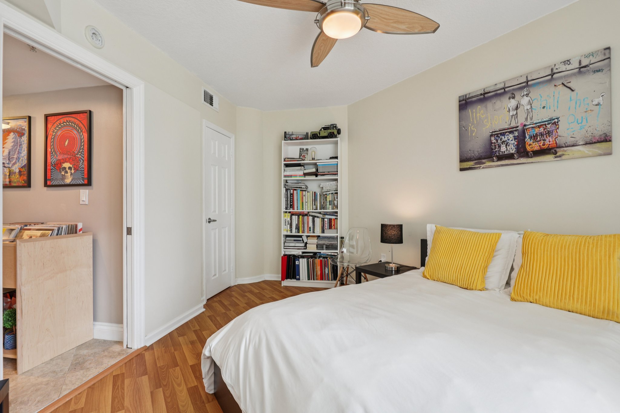 SW 4th Ave 301-S0511-028.jpg