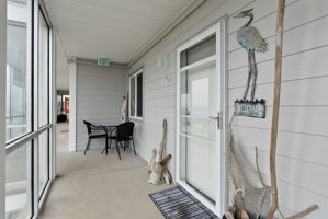  Photo 0