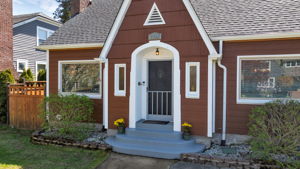  Photo 0