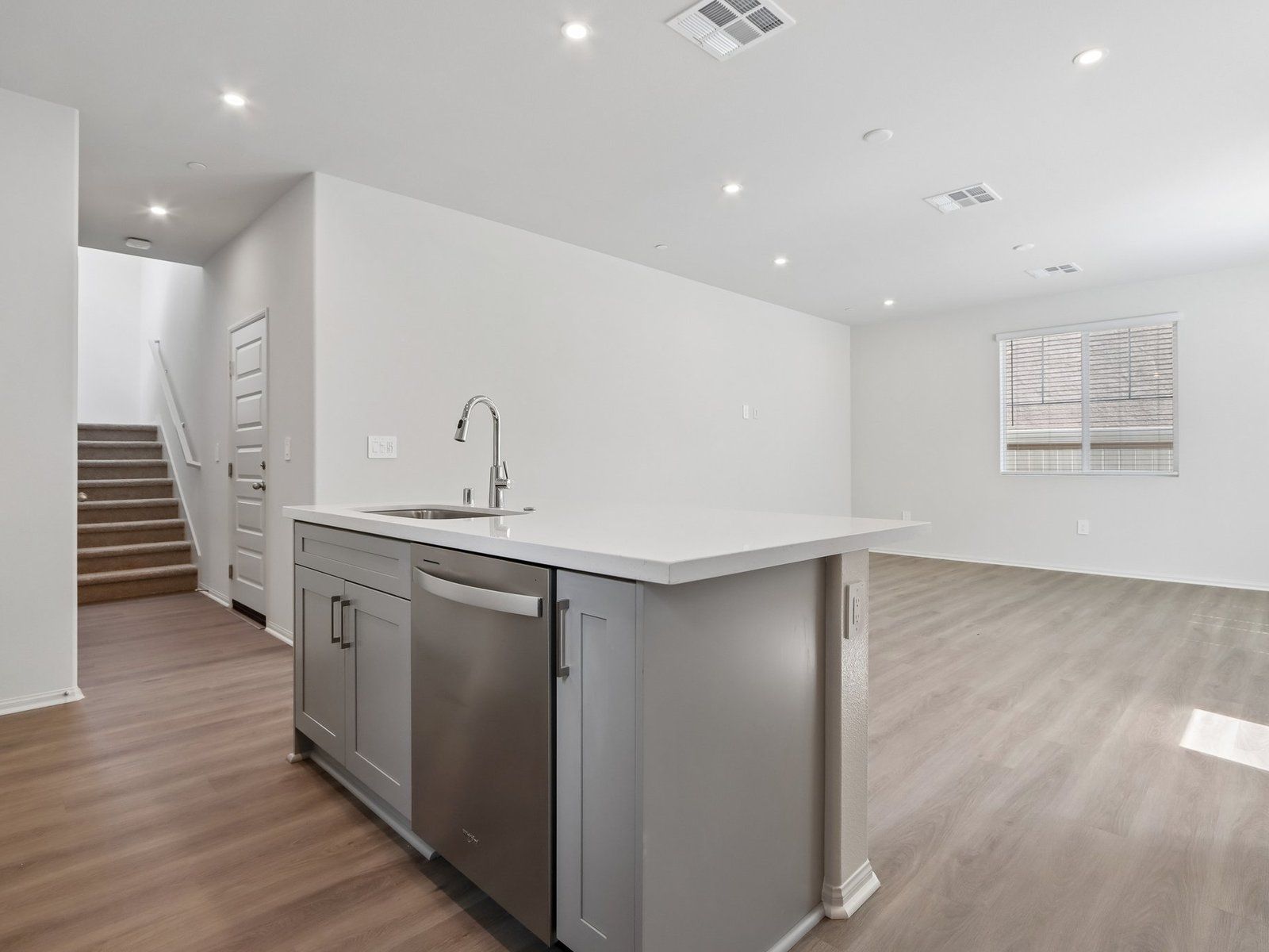 SCA_Prado_Plan2_40112CamposElegantes_Kitchen_002
