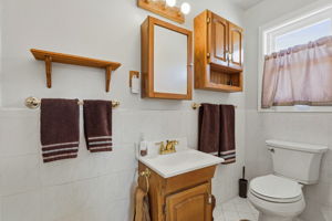  Photo 25
