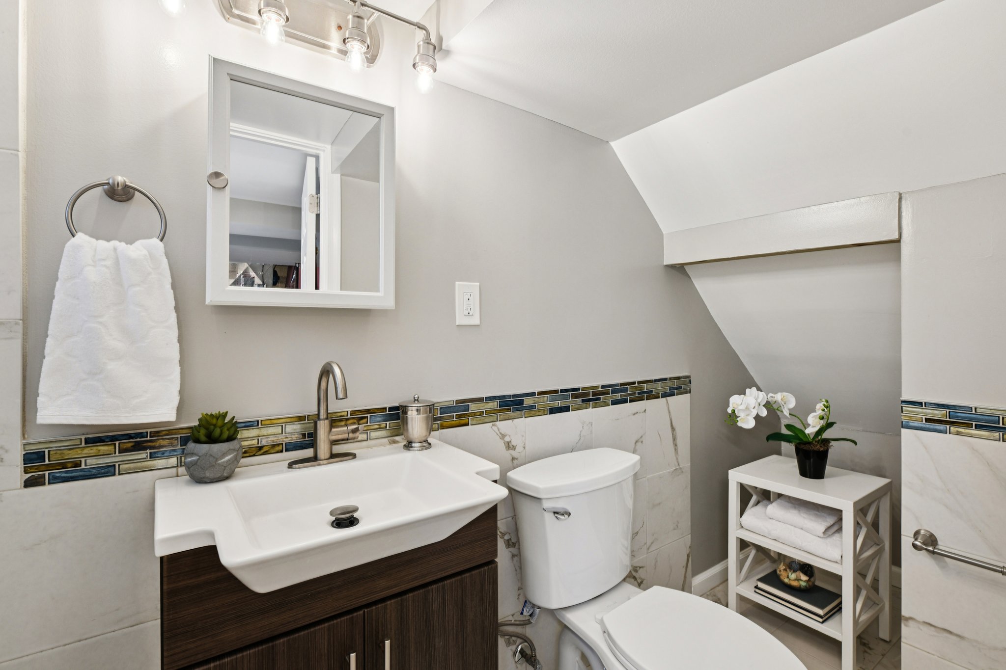 Beechwood Rd-S2410-038.jpg