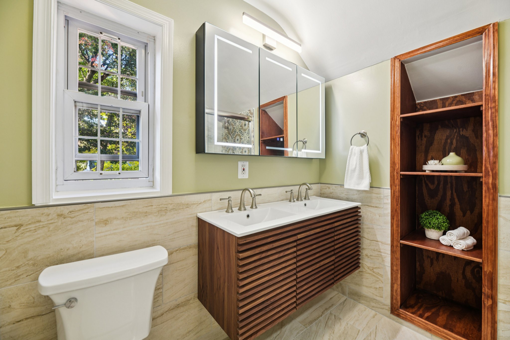 Beechwood Rd-S2410-042.jpg