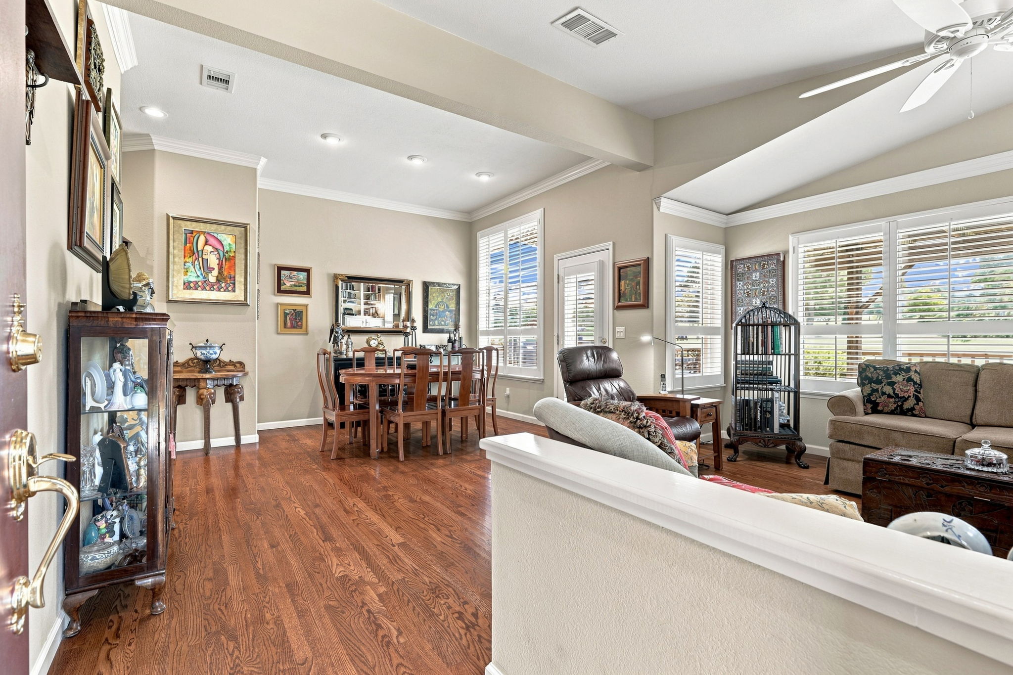 007_F8_4012 Clubhouse Ct