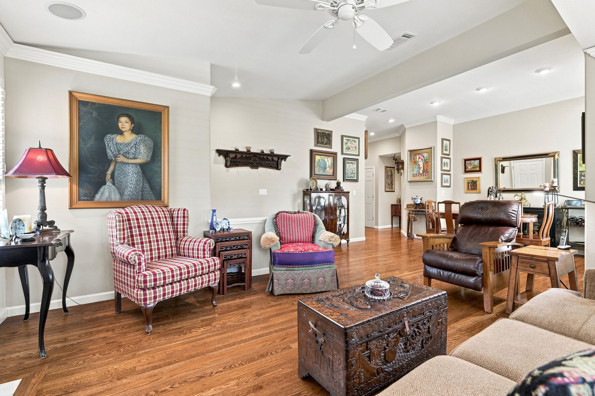 010_F8_4012 Clubhouse Ct