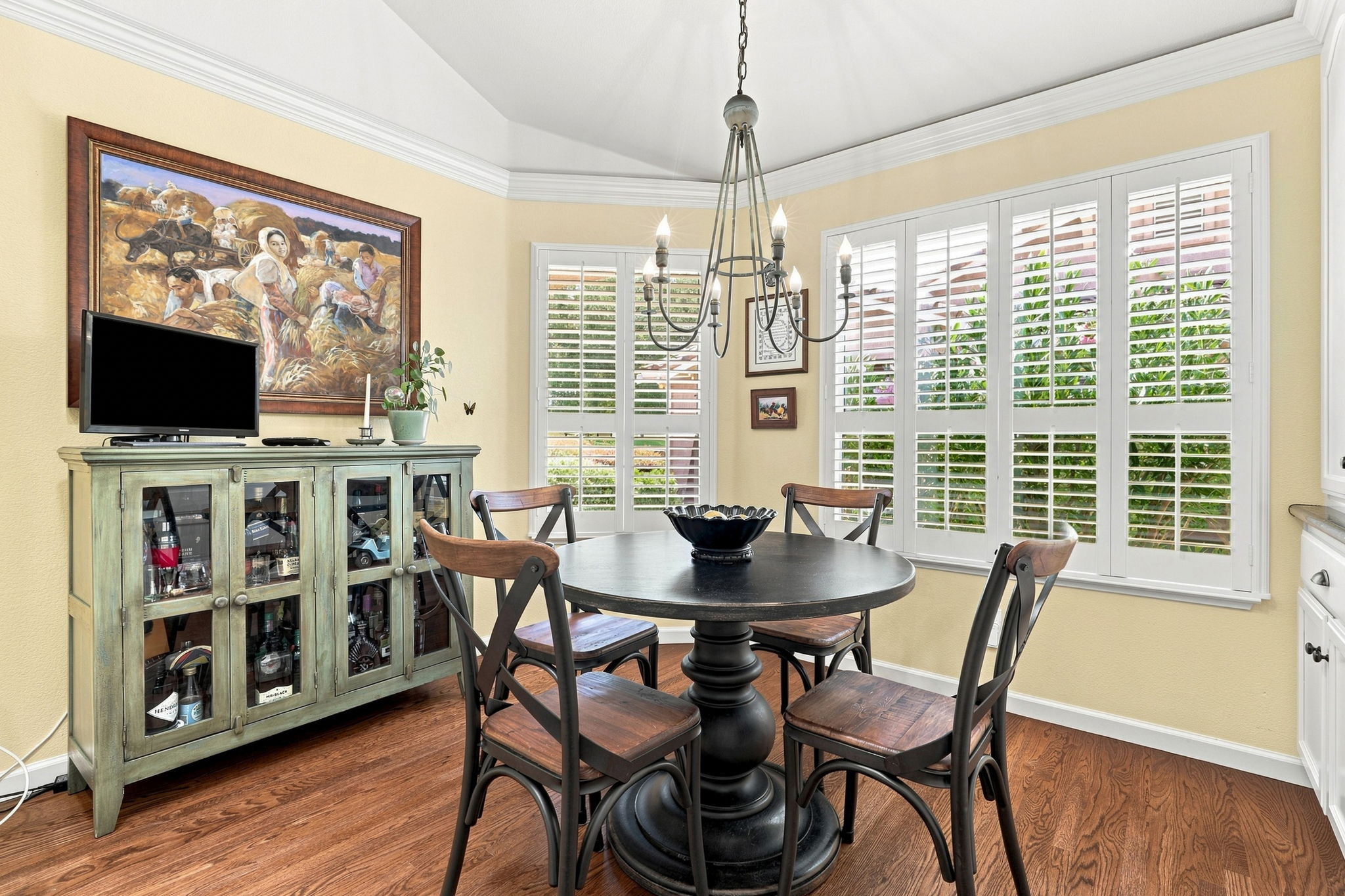 015_F8_4012 Clubhouse Ct