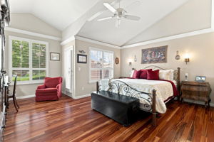 022_F8_4012 Clubhouse Ct