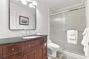025_F8_4012 Clubhouse Ct