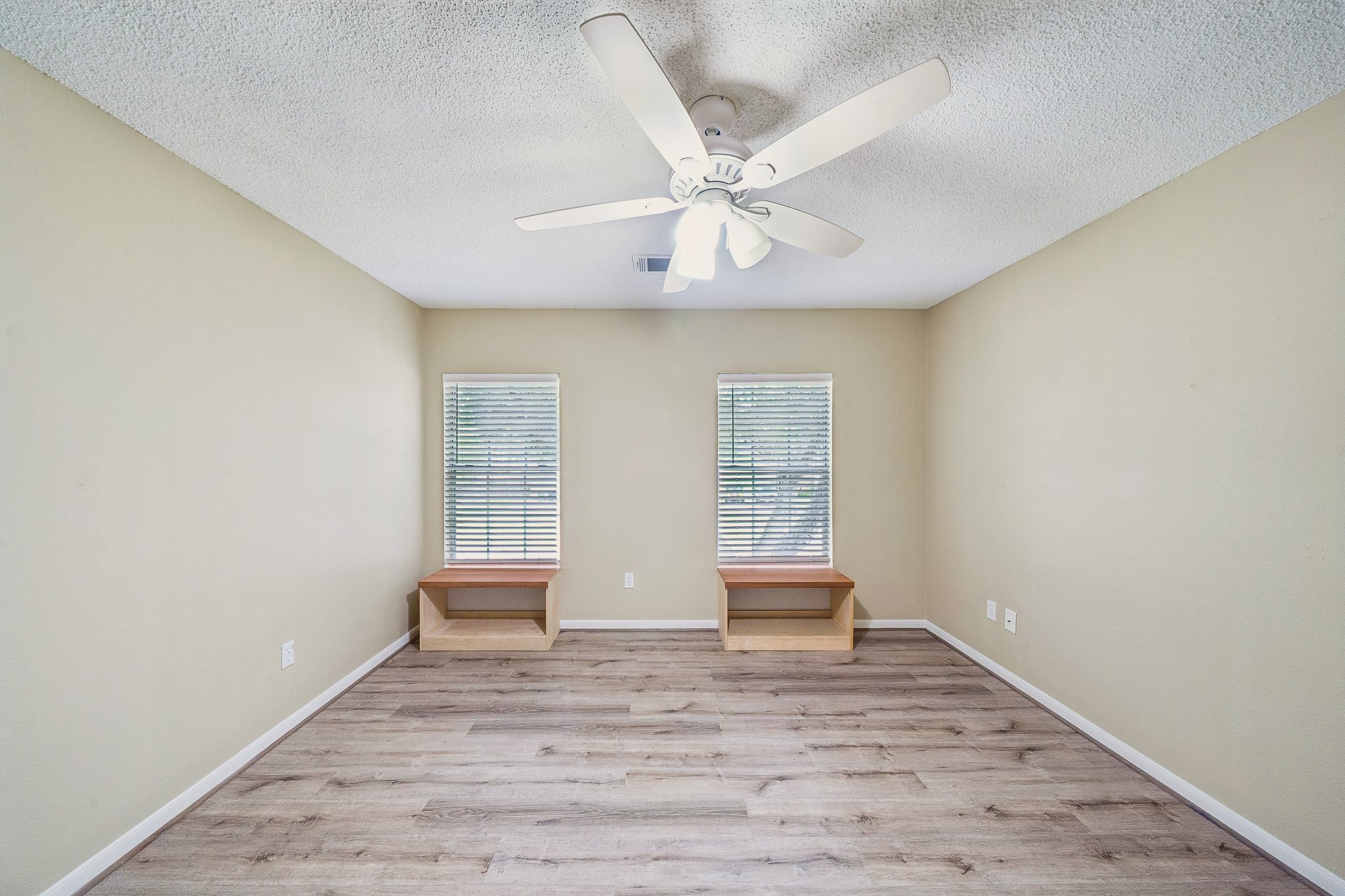 4012 Hazelwood Dr, Pearland, TX 77584-028.jpg