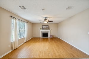 4012 Hazelwood Dr, Pearland, TX 77584-004.jpg