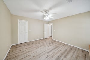 4012 Hazelwood Dr, Pearland, TX 77584-029.jpg