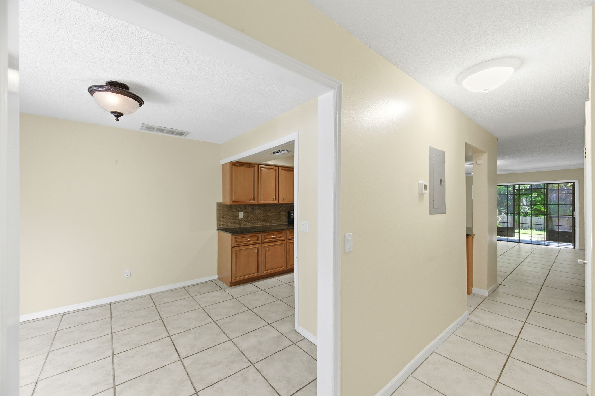 Interiors (3)