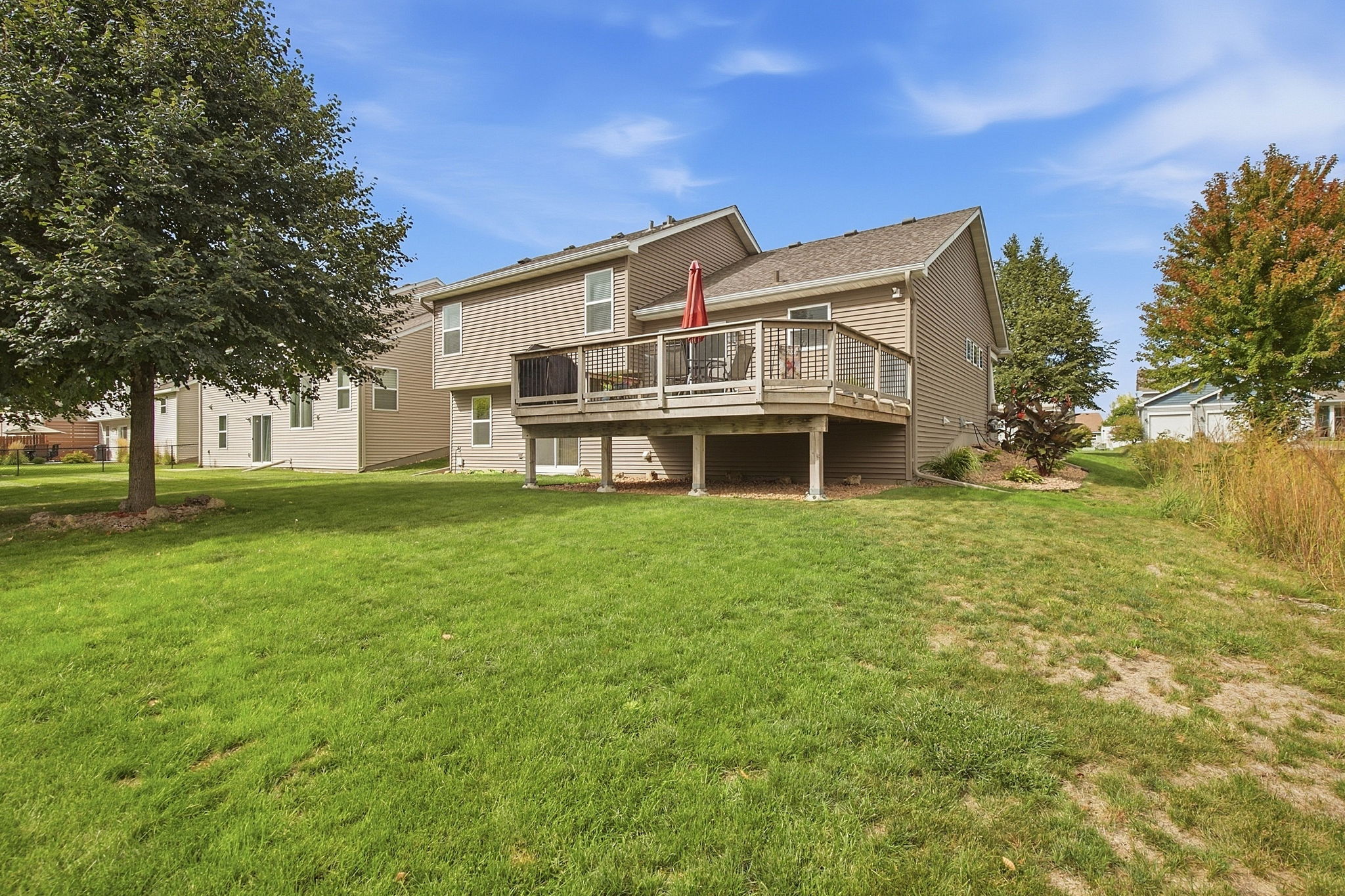  Photo 46