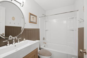  Photo 23