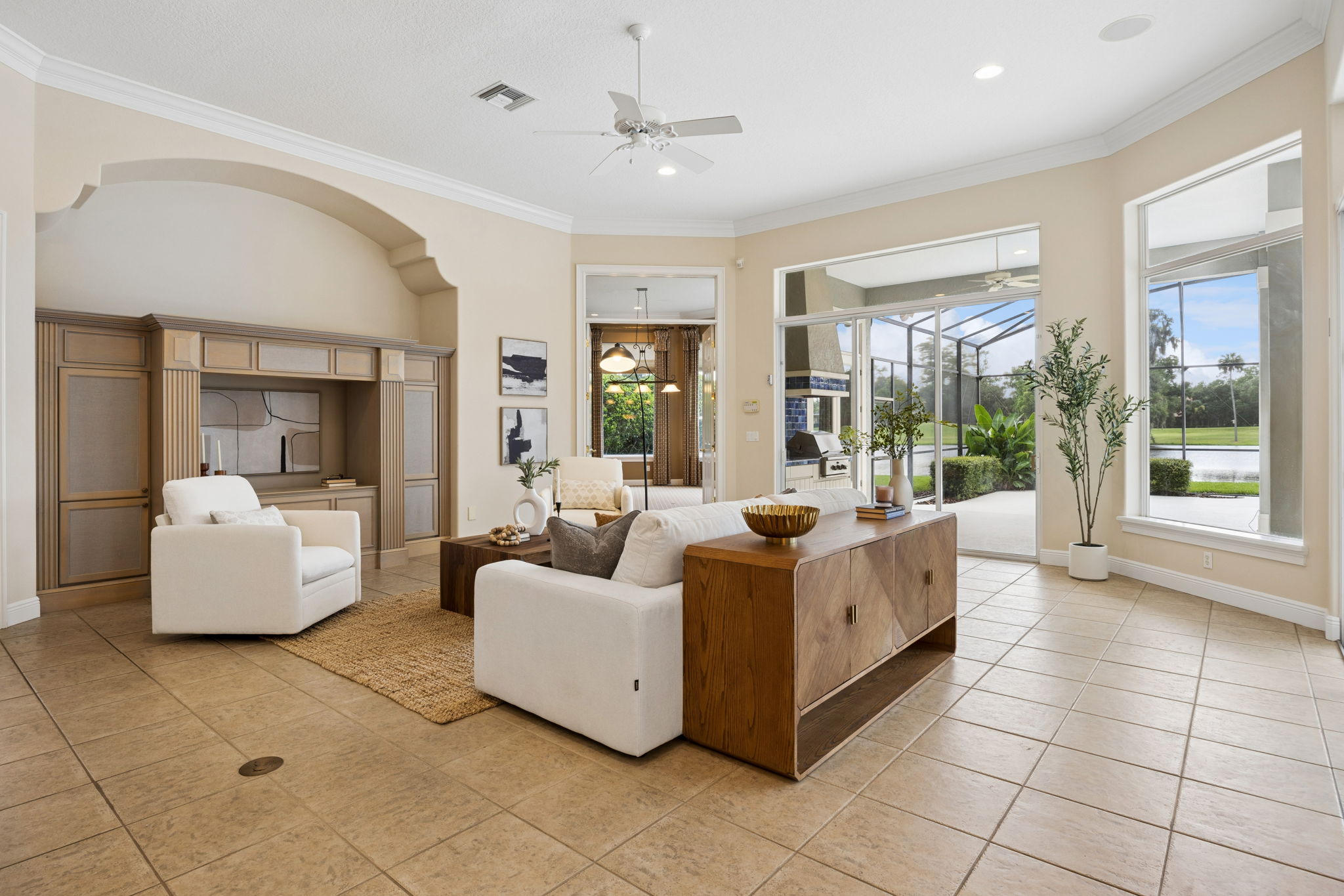 Family Room - connects to both two Bonus Rooms