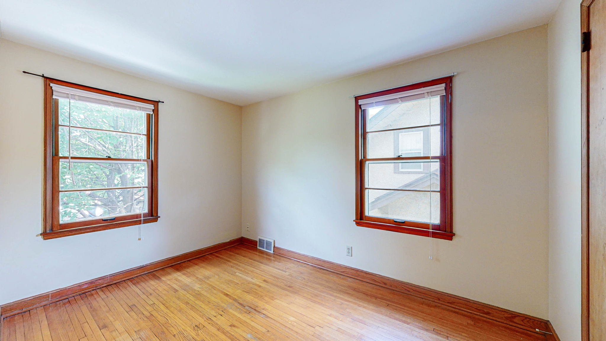 4013 Garfield Ave, Minneapolis, MN 55409, USA Photo 25