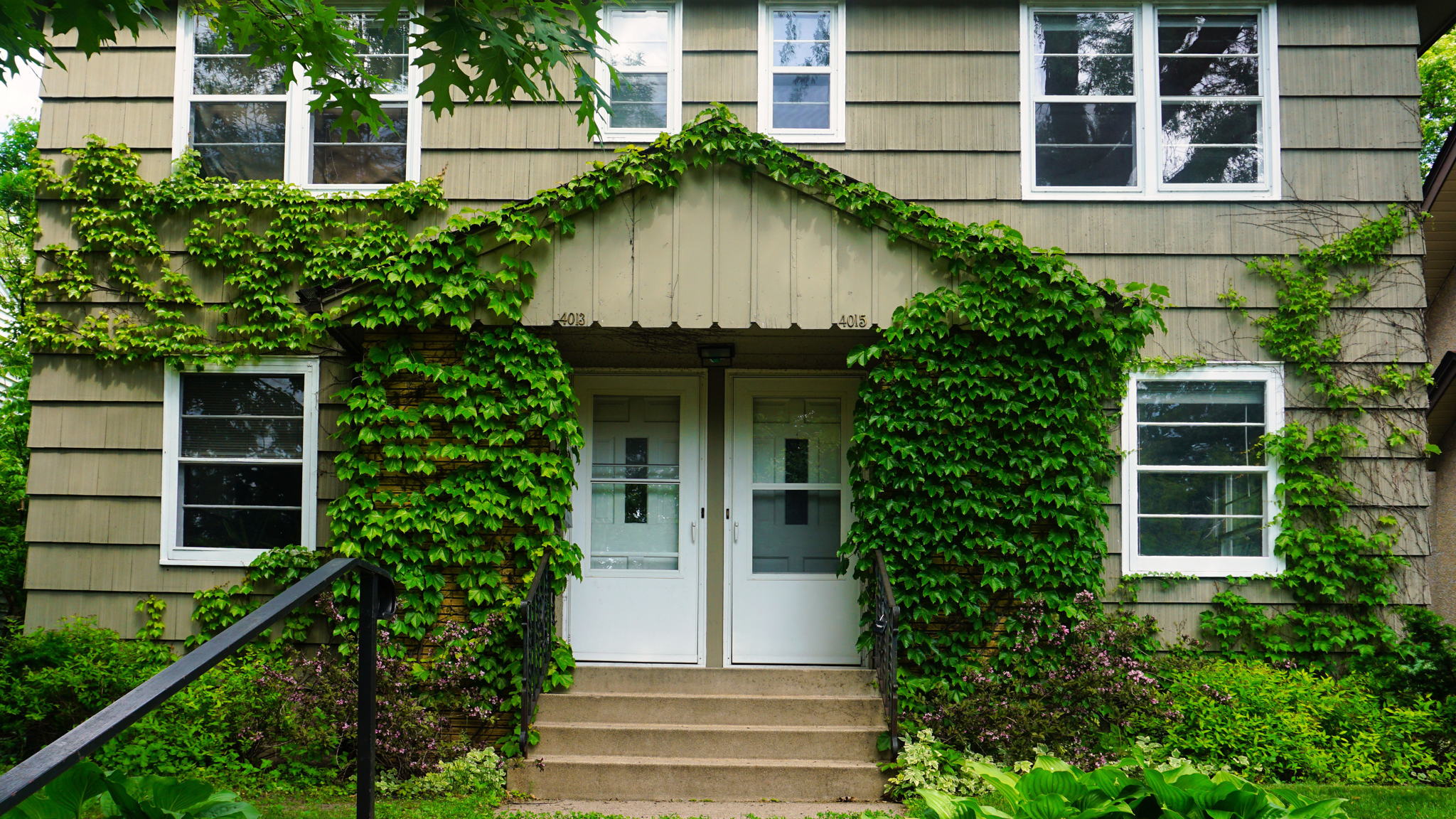 4013 Garfield Ave, Minneapolis, MN 55409, USA Photo 4