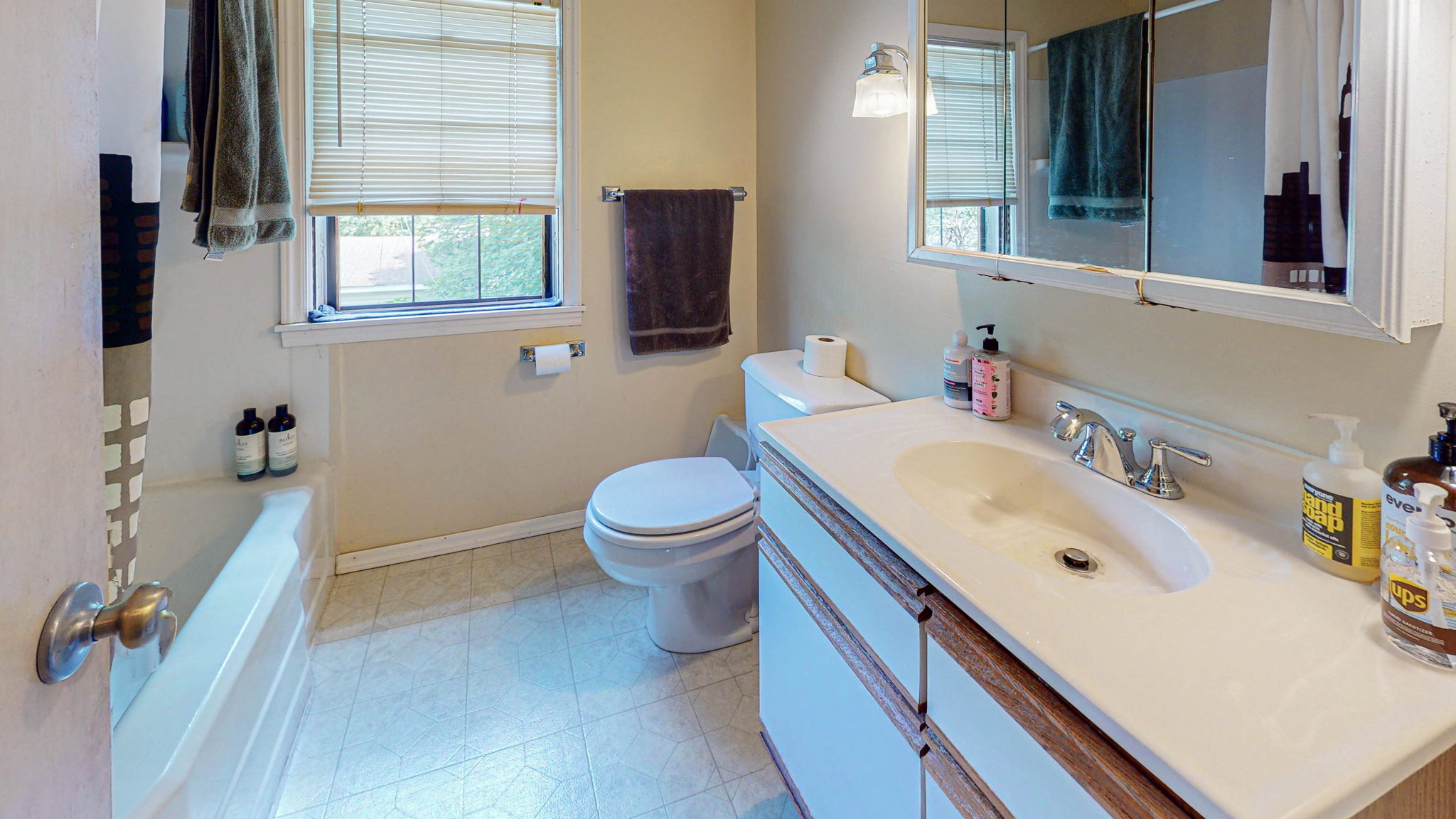 4013 Garfield Ave, Minneapolis, MN 55409, USA Photo 37