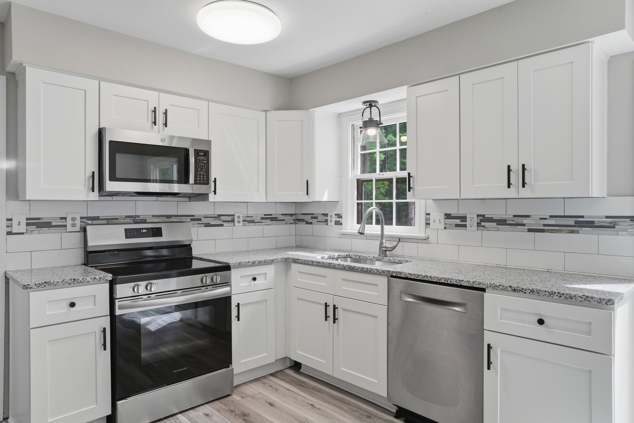11-Kitchen