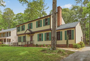 01-Exterior Front