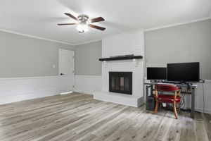 08-Family Room