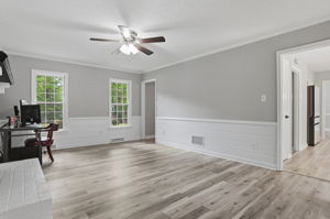 09-Family Room
