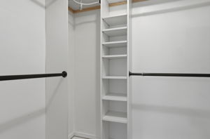 23-Primary Closet