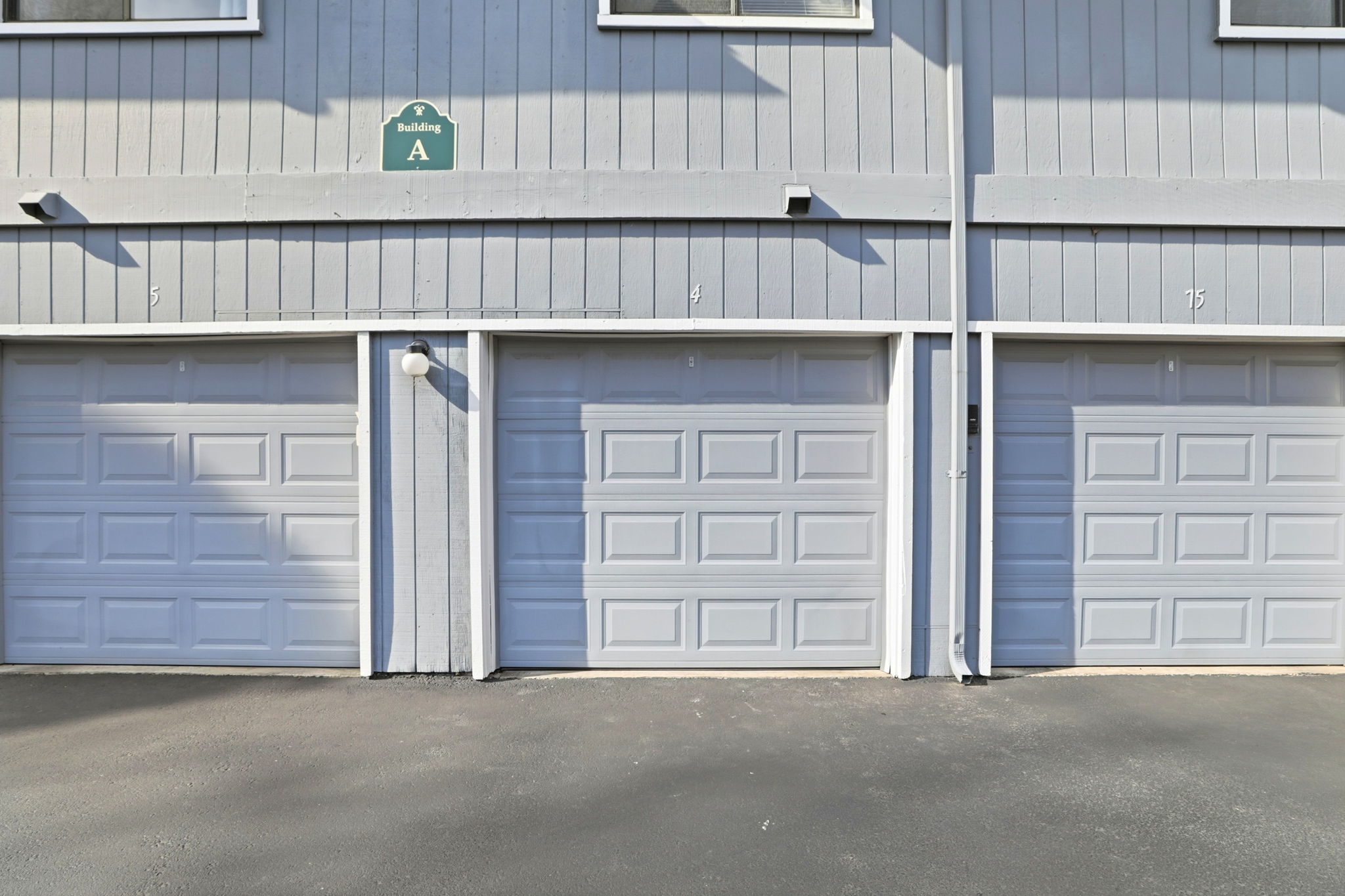 035_F8_4013 Ralston Common