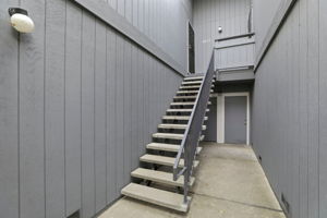 005_F8_4013 Ralston Common