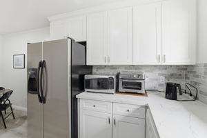 013_F8_4013 Ralston Common