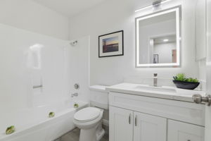 022_F8_4013 Ralston Common