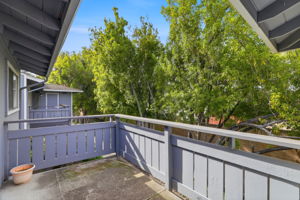 027_F8_4013 Ralston Common