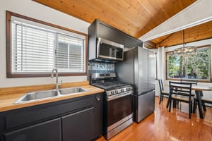 Mahanoy Ln-S1105-016.jpg