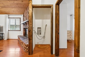 Mahanoy Ln-S1105-017.jpg