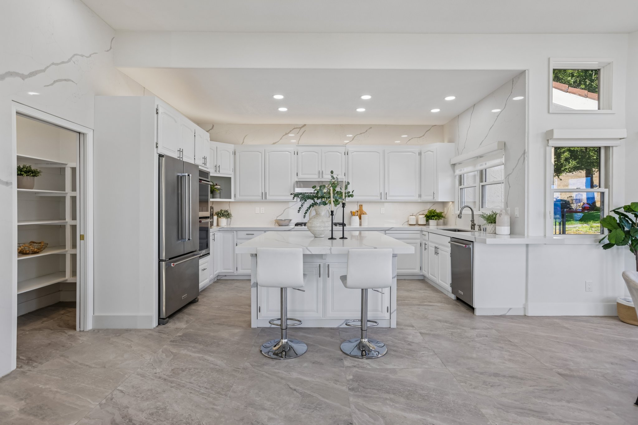 4014 Higuera Highland Ln-S0209-028.jpg