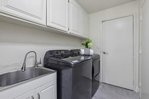 4014 Higuera Highland Ln-S0209-032.jpg