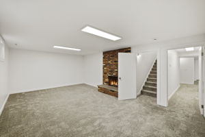  Photo 39