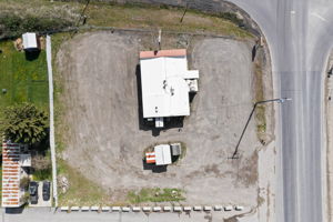  Photo 44