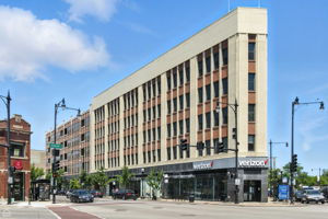 4015 N Milwaukee Ave_001
