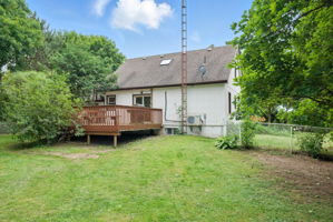  Photo 47