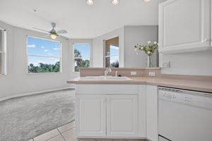 Kitchen 3 of 4