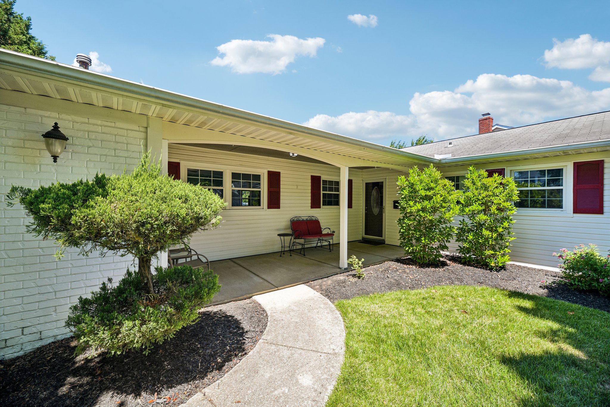 Woodrow Ln-S0406-005.jpg