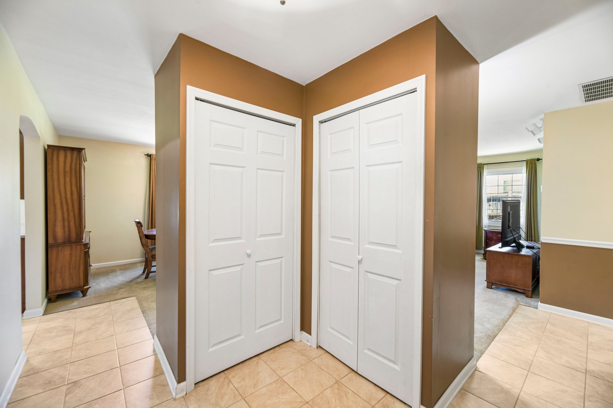 Woodrow Ln-S0406-043.jpg