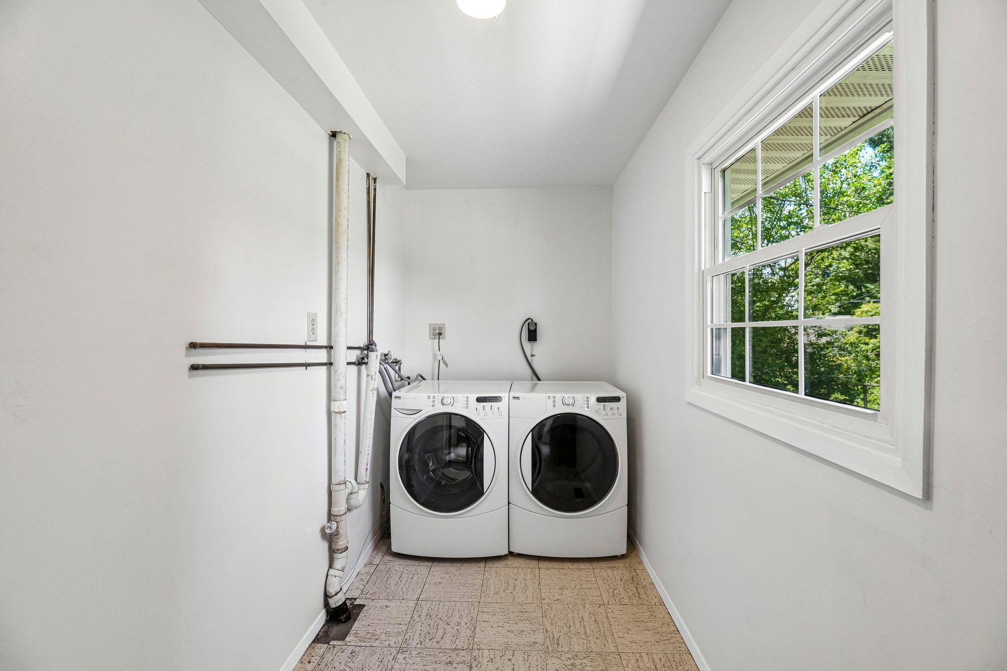 Woodrow Ln-S0406-044.jpg